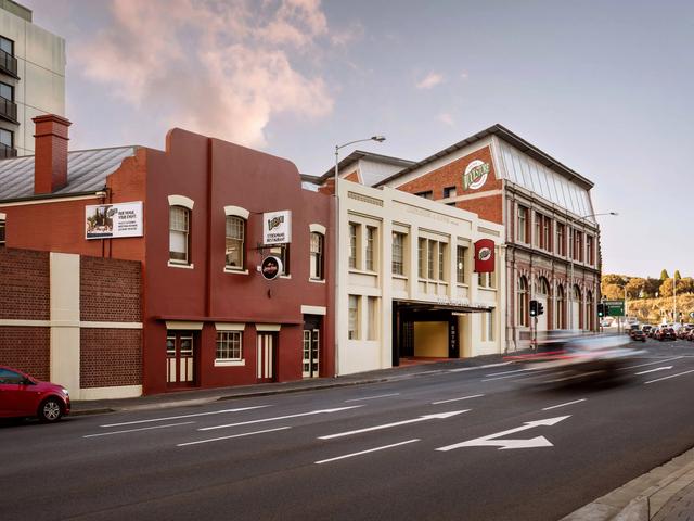 The Old Woolstore Apartment Hotel, wedding venue in Hobart, TAS